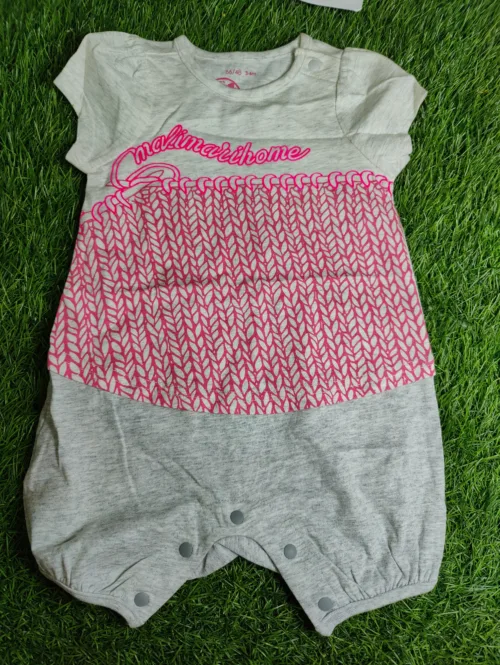 Baby Romper Girl summer sleeve less white and pink horizontal lines